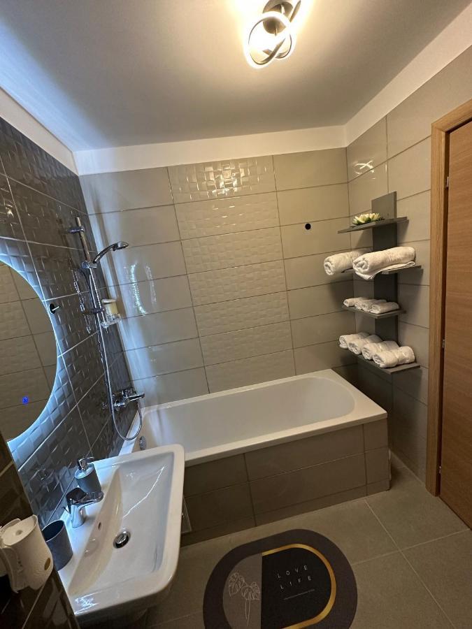 Coresi Luxury Apartments Brașov Exterior foto